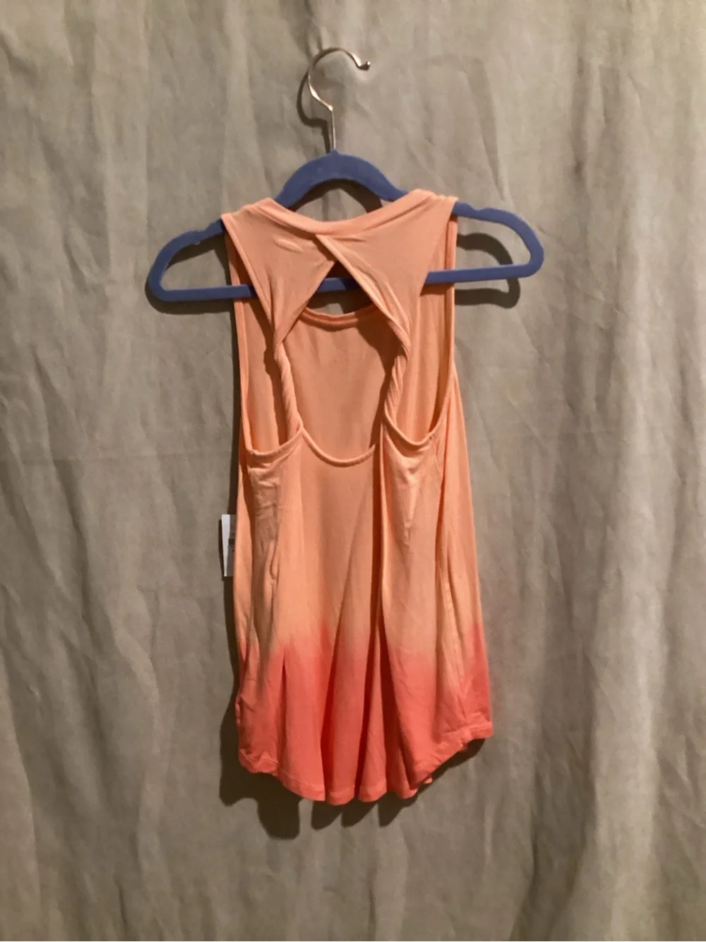 Old Navy Peach to Coral Ombre Tank Top
